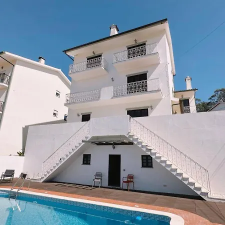 Sunny With Pool Access - & 5 Min Tavarede