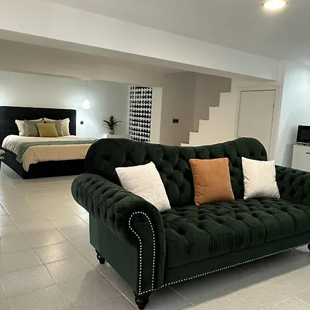 Apartament Sunny With Pool Access - & 5 Min